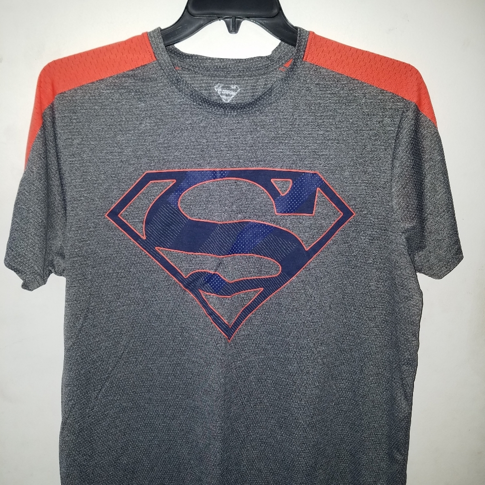 Men's XL Mesh Superman Tshirt